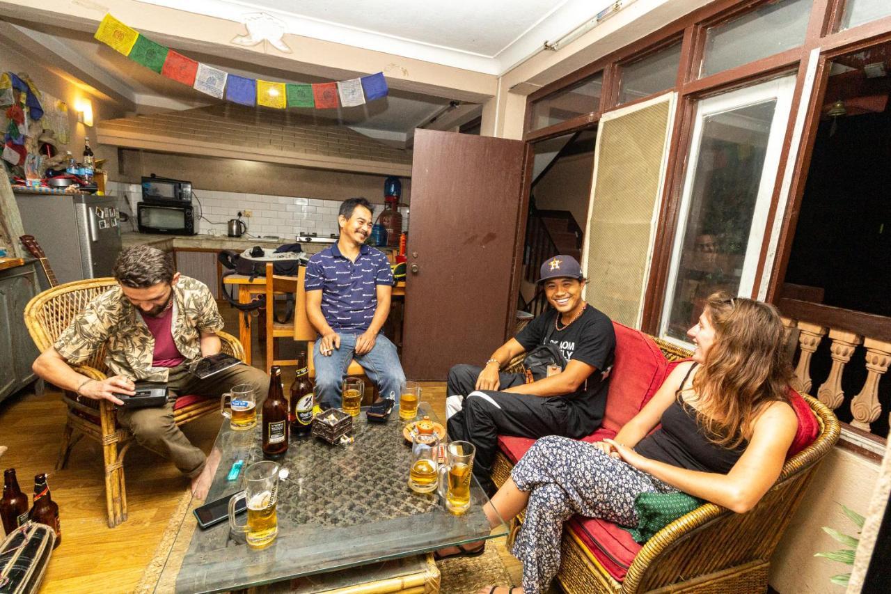Shekhar'S Shared Home Bhatgoan Екстериор снимка