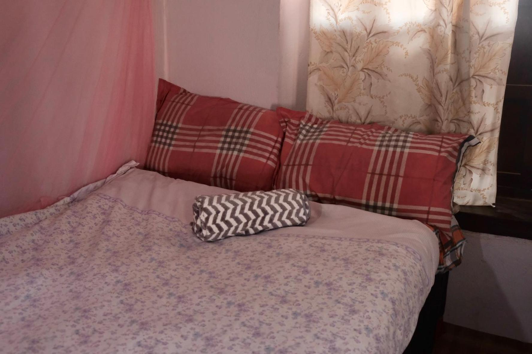 Shekhar'S Shared Home Bhatgoan Екстериор снимка