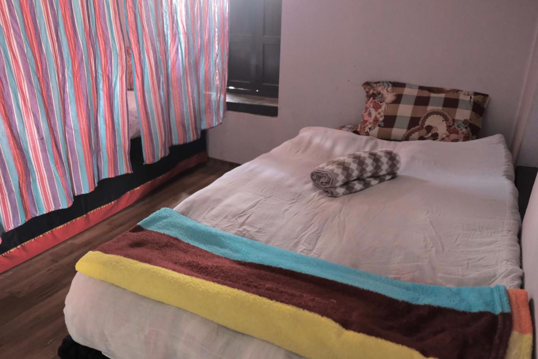 Shekhar'S Shared Home Bhatgoan Екстериор снимка